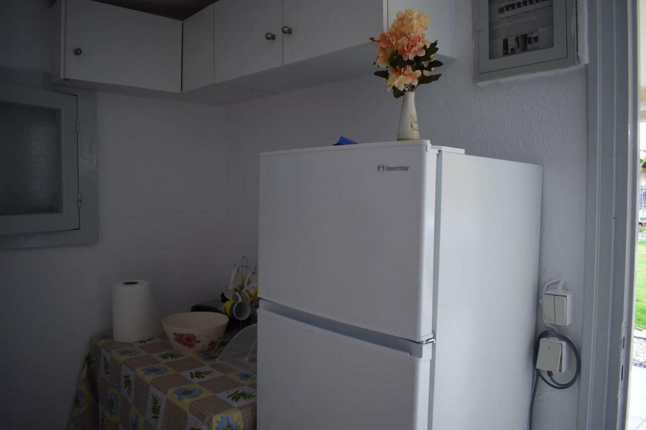 R Apartment 아르테미다 외부 사진